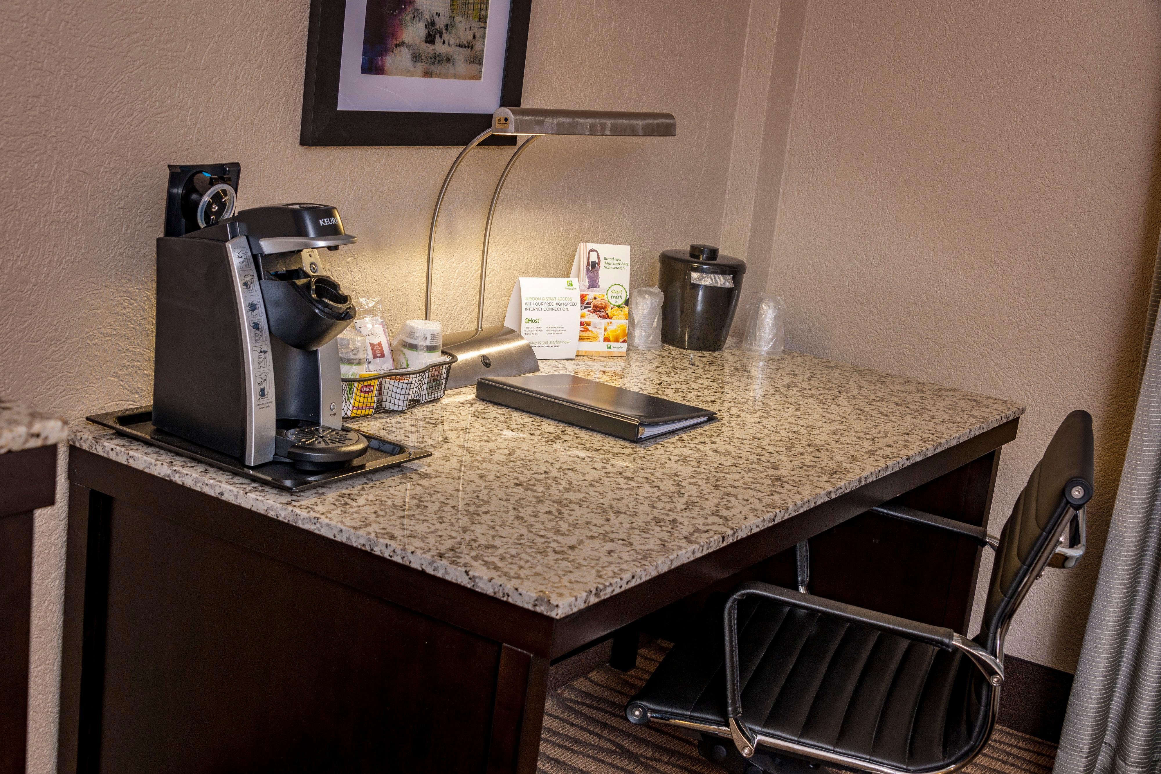 Best Western Plus Strongsville Cleveland Exterior foto