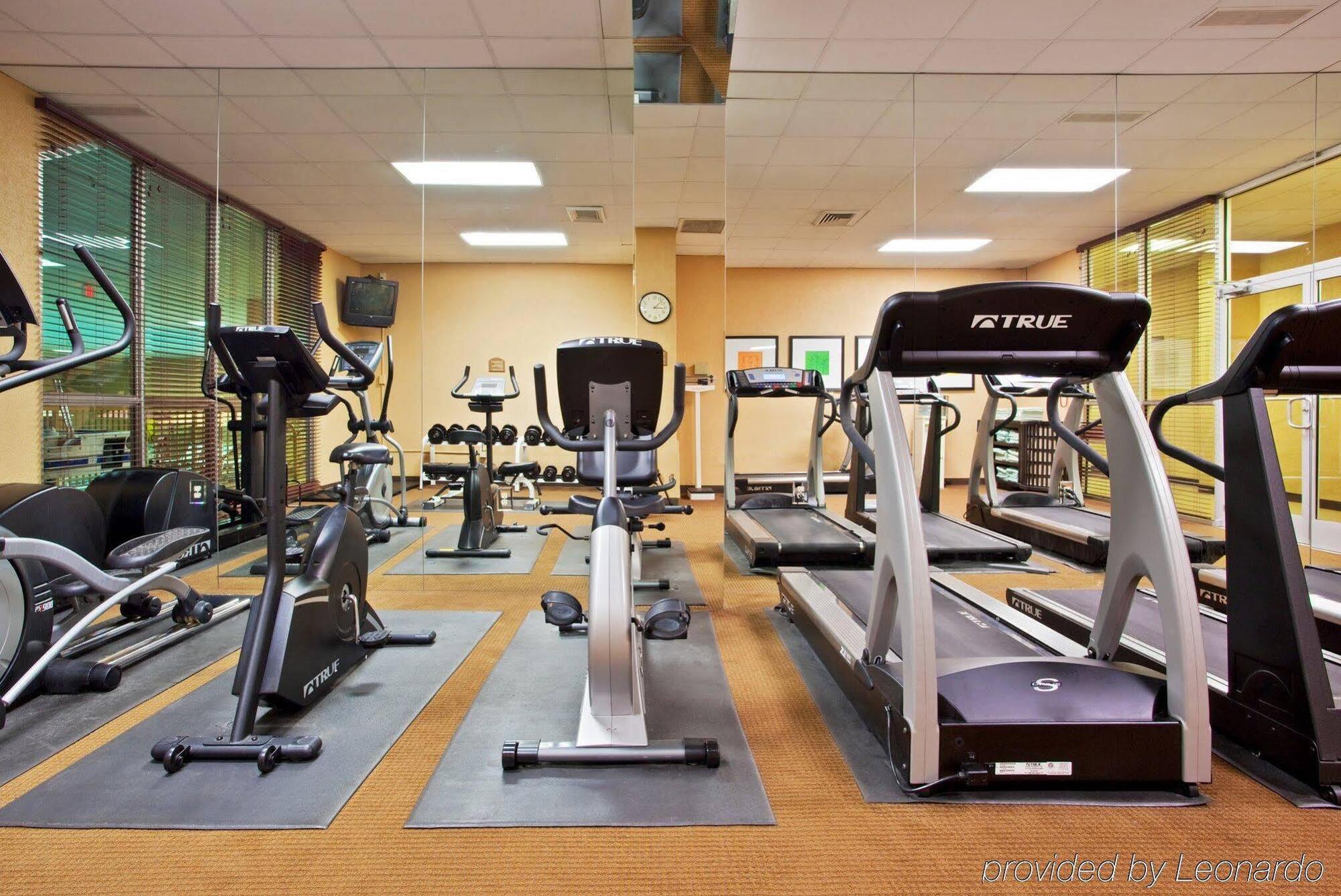 Best Western Plus Strongsville Cleveland Exterior foto